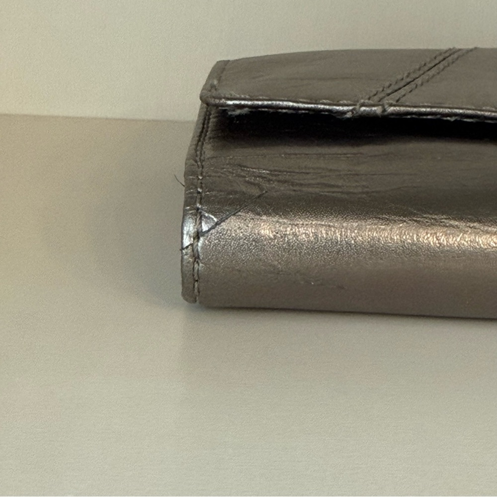 Fossil Y2K Metallic Silver Wallet, extra insert 7x4 - Picture 4 of 16